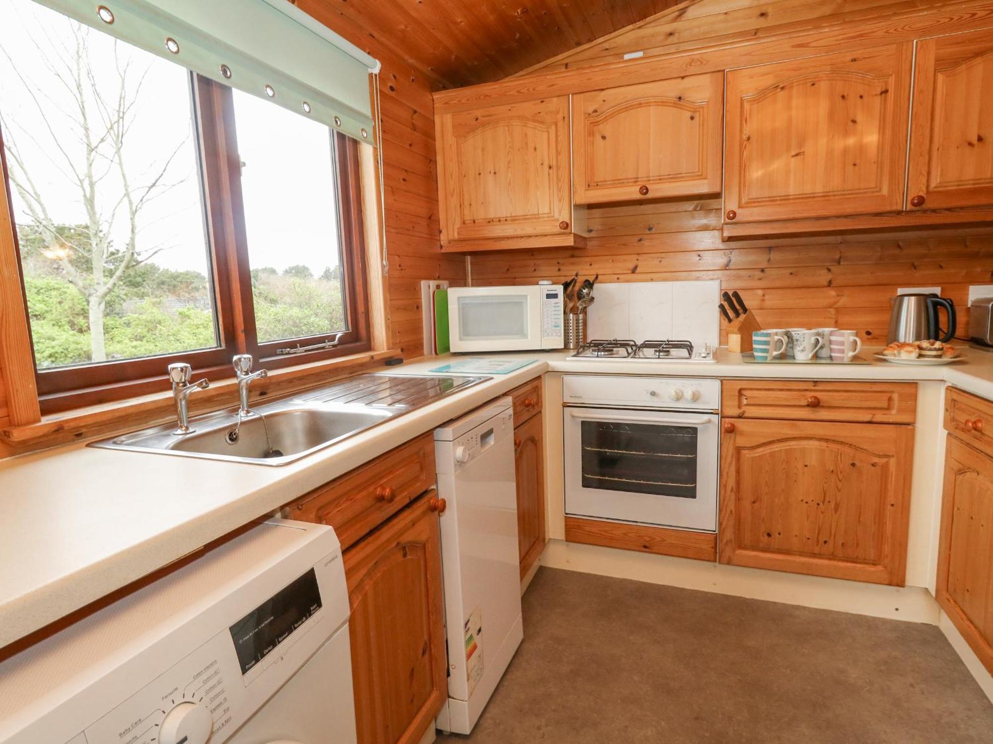 16 Amber Wood Lodge Лимингтън Екстериор снимка