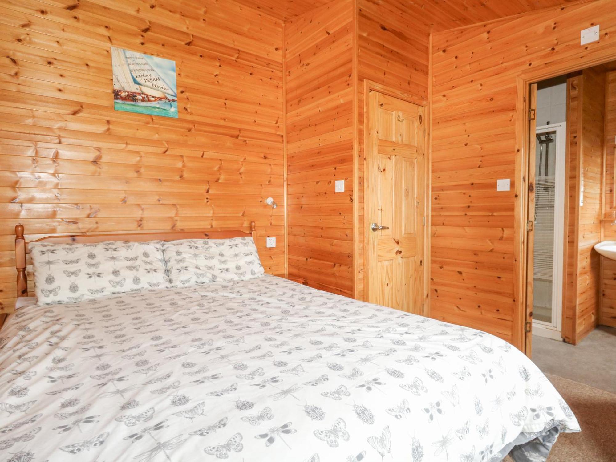16 Amber Wood Lodge Лимингтън Екстериор снимка
