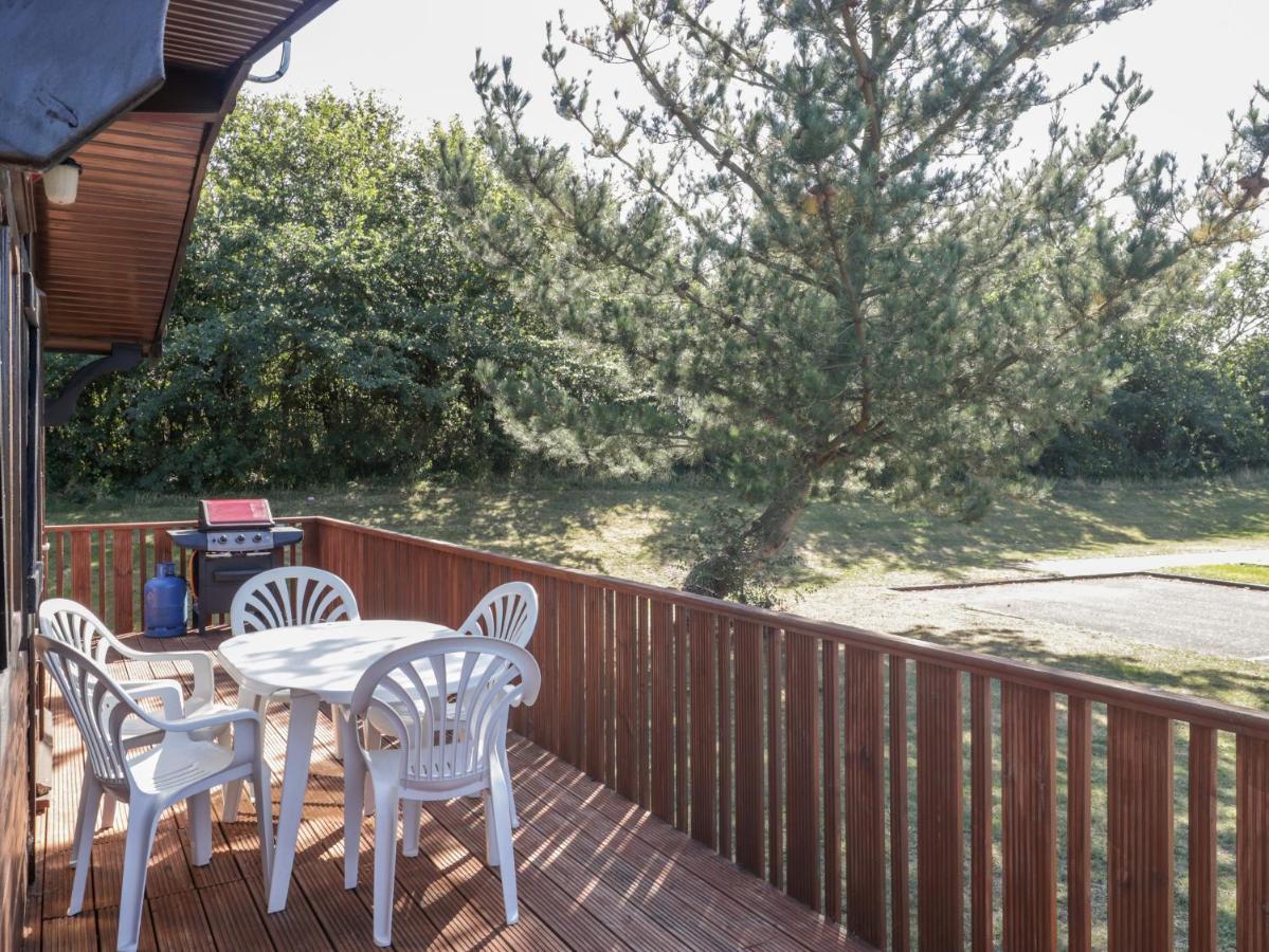 16 Amber Wood Lodge Лимингтън Екстериор снимка